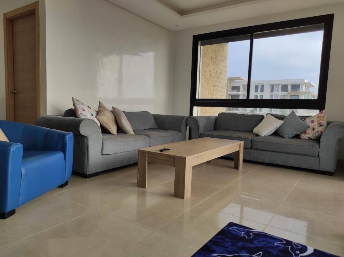 Bel Appartement A Plage Des Nation Salé Exterior foto